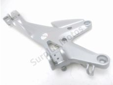 Platine avant droite