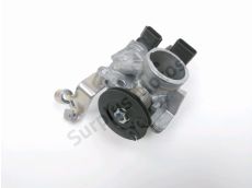 Corps d'injection droit