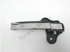 Repose pieds arriere droit