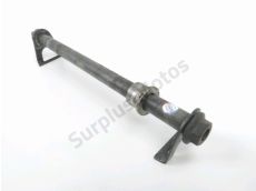 Axe de roue arriere