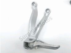 Platine et repose pieds arriere gauche