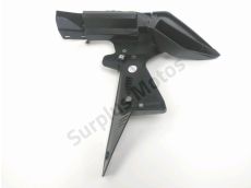 Sous face de carenage droit