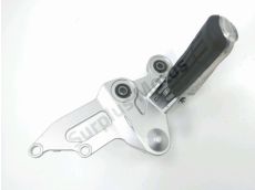 Platine avant droite