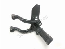 Platine et repose pieds arriere gauche