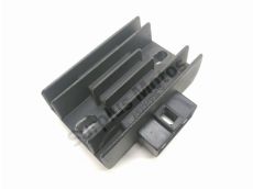 Regulateur de tension