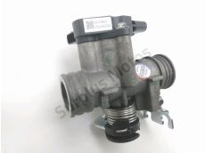 Corps d'injection droit