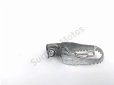 Repose pieds avant gauche