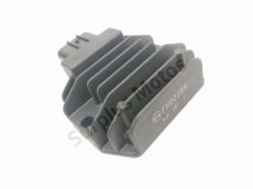 Regulateur de tension