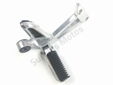 Platine et repose pieds arriere droit