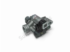 Corps d'injection droit