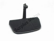 Repose pieds arriere droit