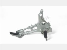 Platine avant droite complete