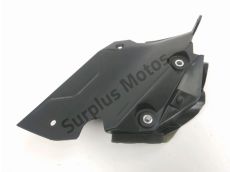 Sous face de carenage droit