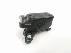 Maitre cylindre frein av complet