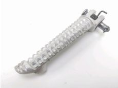 Repose pieds avant gauche