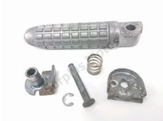 Repose pieds arriere droit