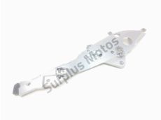 Platine avant droite