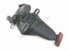 Support de plaque et eclairage