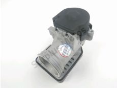 Corps d'injection droit