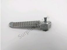 Repose pieds arriere gauche