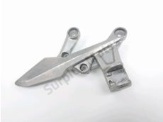 Platine avant droite