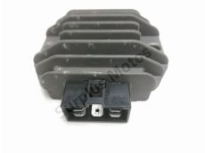 Regulateur de tension