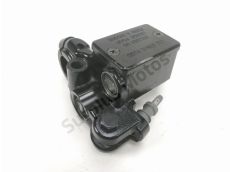 Maitre cylindre frein av complet