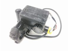 Maitre cylindre frein ar complet