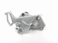 Platine avant droite