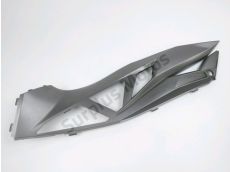 Cache lateral gauche