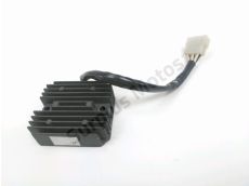 Regulateur de tension