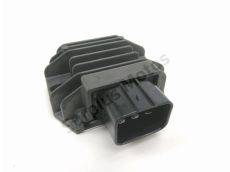 Regulateur de tension