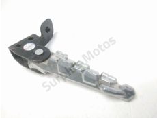 Repose pieds arriere gauche