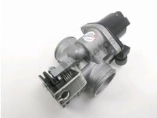 Corps d'injection droit