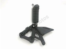 Platine avant droite