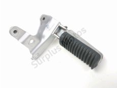 Platine et repose pieds arriere gauche