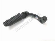 Repose pieds avant gauche