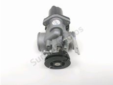 Corps d'injection droit