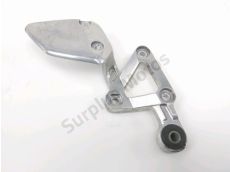 Platine avant droite