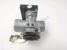 Corps d'injection droit