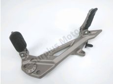 Platine avant droite