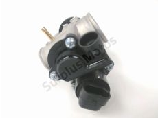 Corps d'injection droit