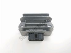 Regulateur de tension