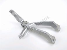 Platine et repose pieds arriere gauche