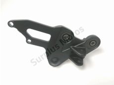 Platine avant droite