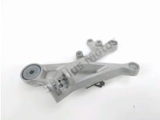 Platine avant droite