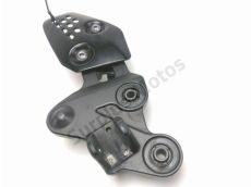 Platine avant gauche complete