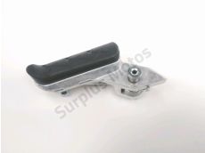 Repose pieds avant droit