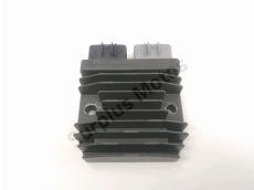 Regulateur de tension