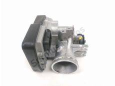 Corps d'injection droit